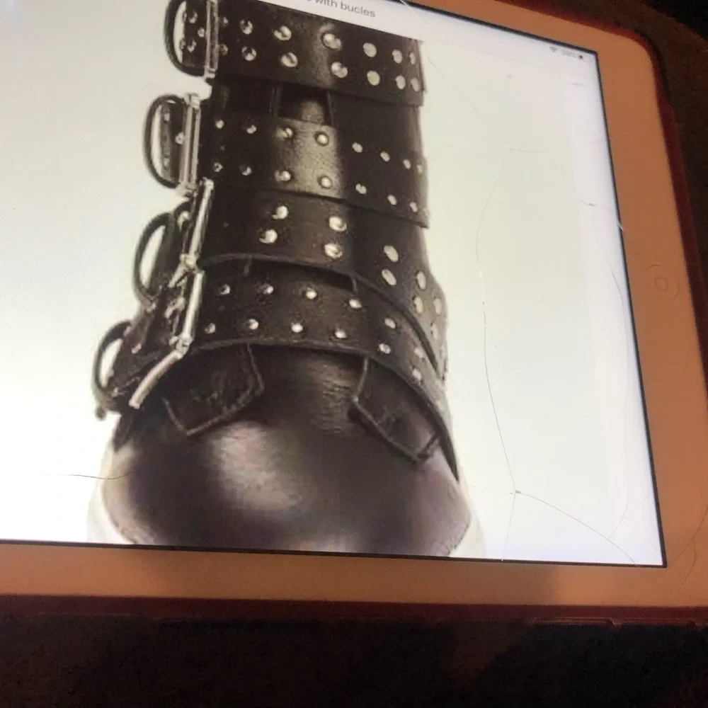 J slides Booties   studded details size 8 - Picture 11 of 11